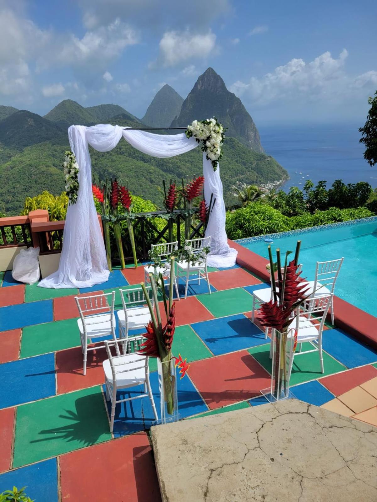 Samfi Gardens Hotel Soufriere Exterior photo